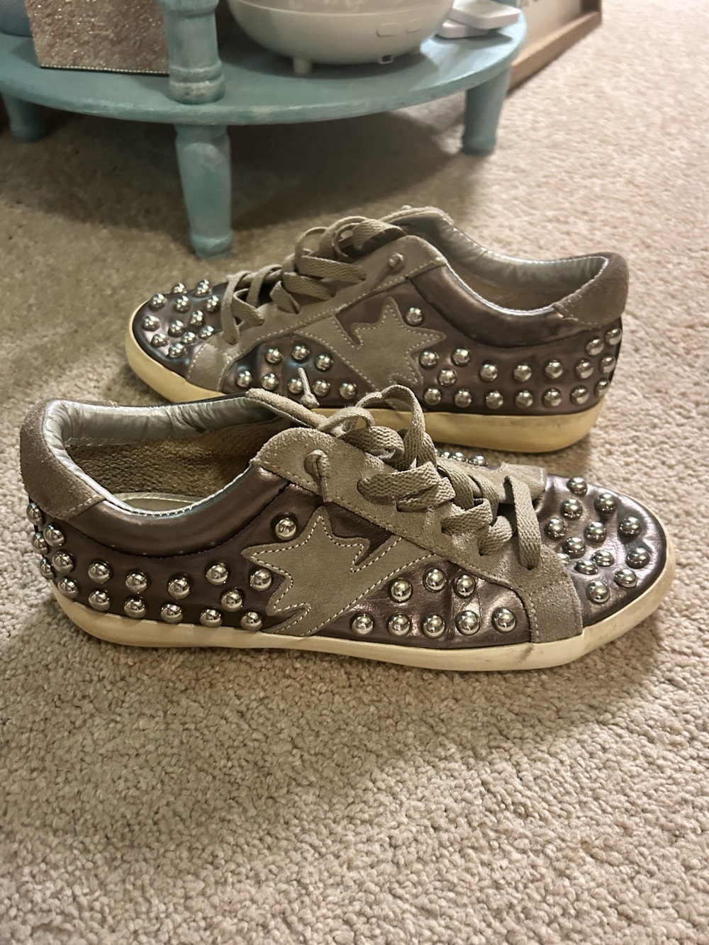 Vintage Havana Serafina size 7, studded amazing shoes